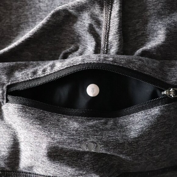 Lululemon Women's Pink/Grey Size 8 Pockets Activewear Crop Stretch Leggings - Picture 9 of 11